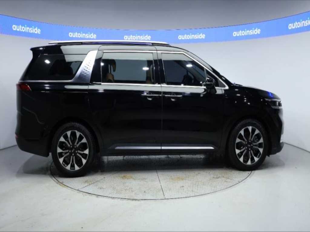 KIA Carnival - Vista 5