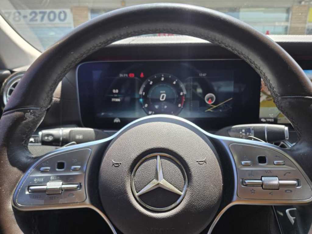 Mercedes Benz CLS Class - Vista 7