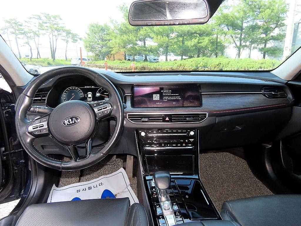 KIA K7 - Vista 7
