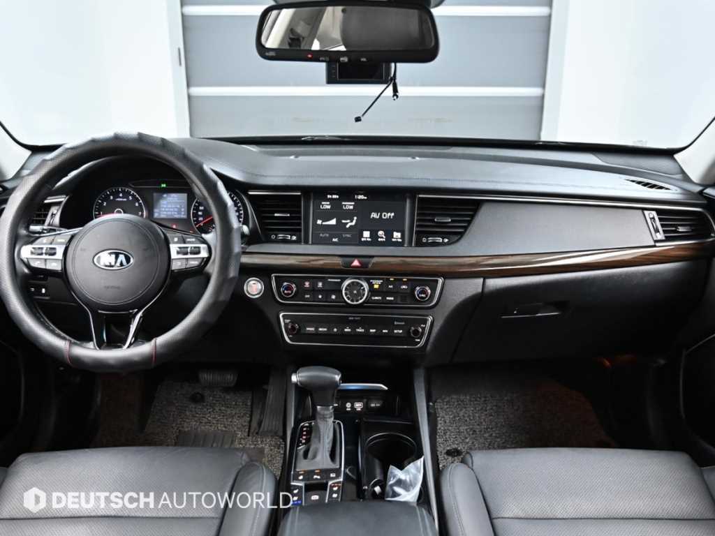 KIA K7 - Vista 7