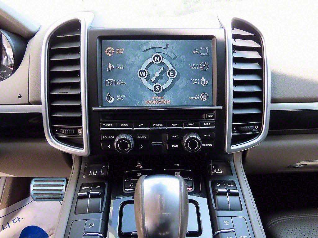 Porsche Cayenne - Vista 12