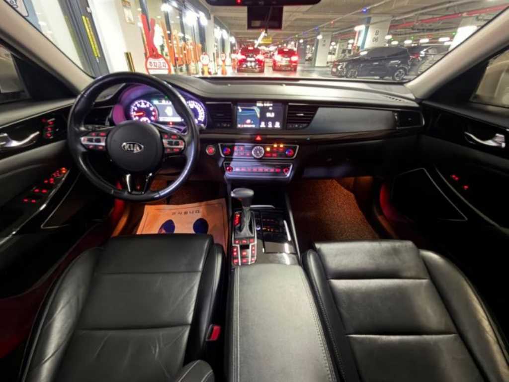 KIA K7 - Vista 6