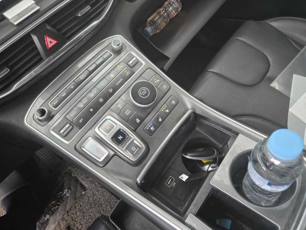 HYUNDAI Santa Fe - Vista 7