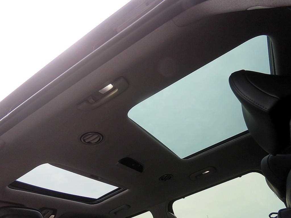 KIA EV9 - Vista 8