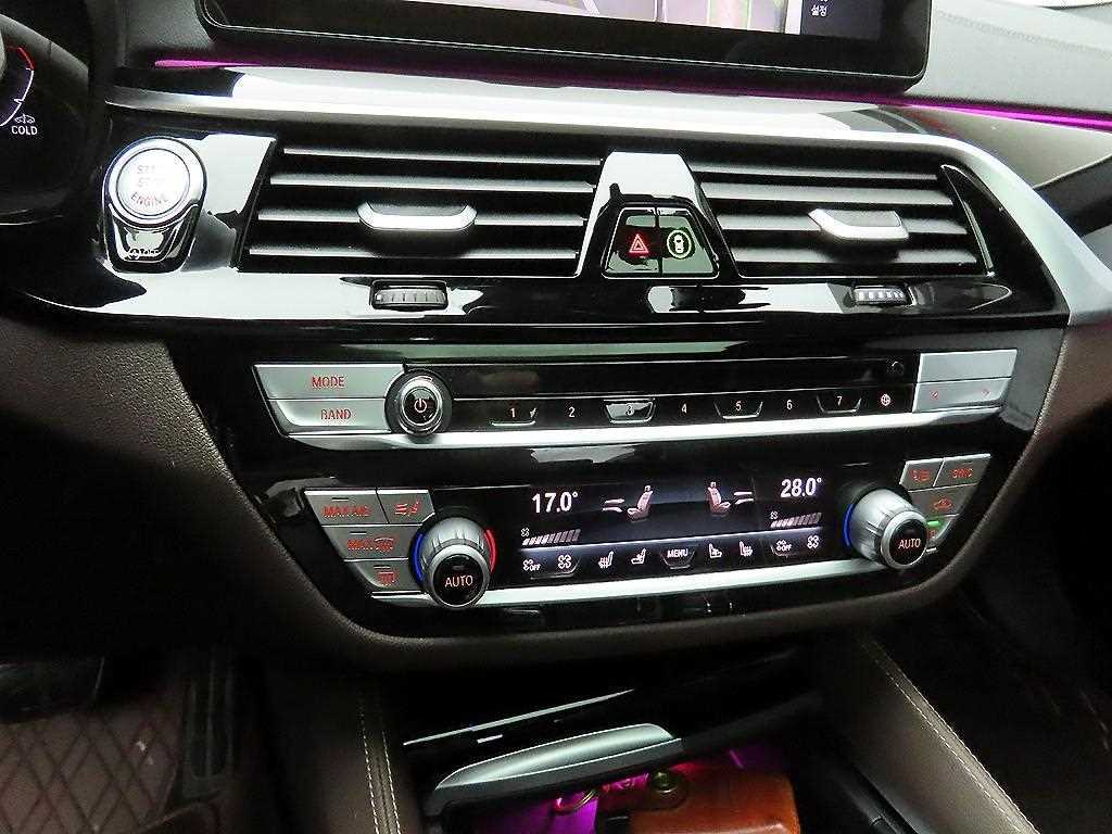 BMW 5 Series 2022 Blanco - Importación desde Corea - HF Imports Iquique - Foto 15