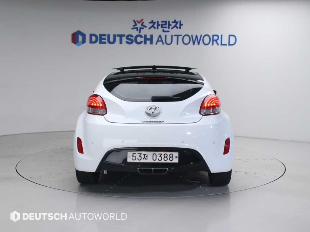 HYUNDAI Veloster - Vista 4