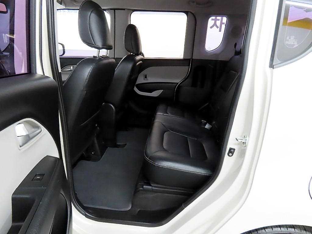KIA Ray - Vista 6