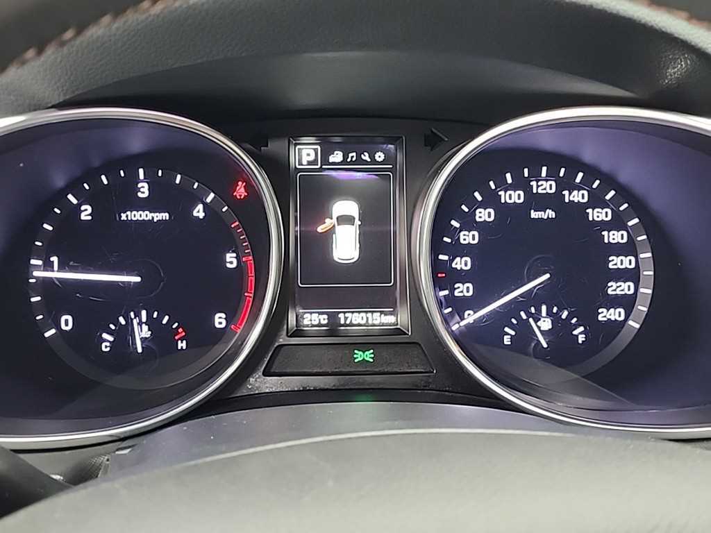 HYUNDAI Santa Fe - Vista 6