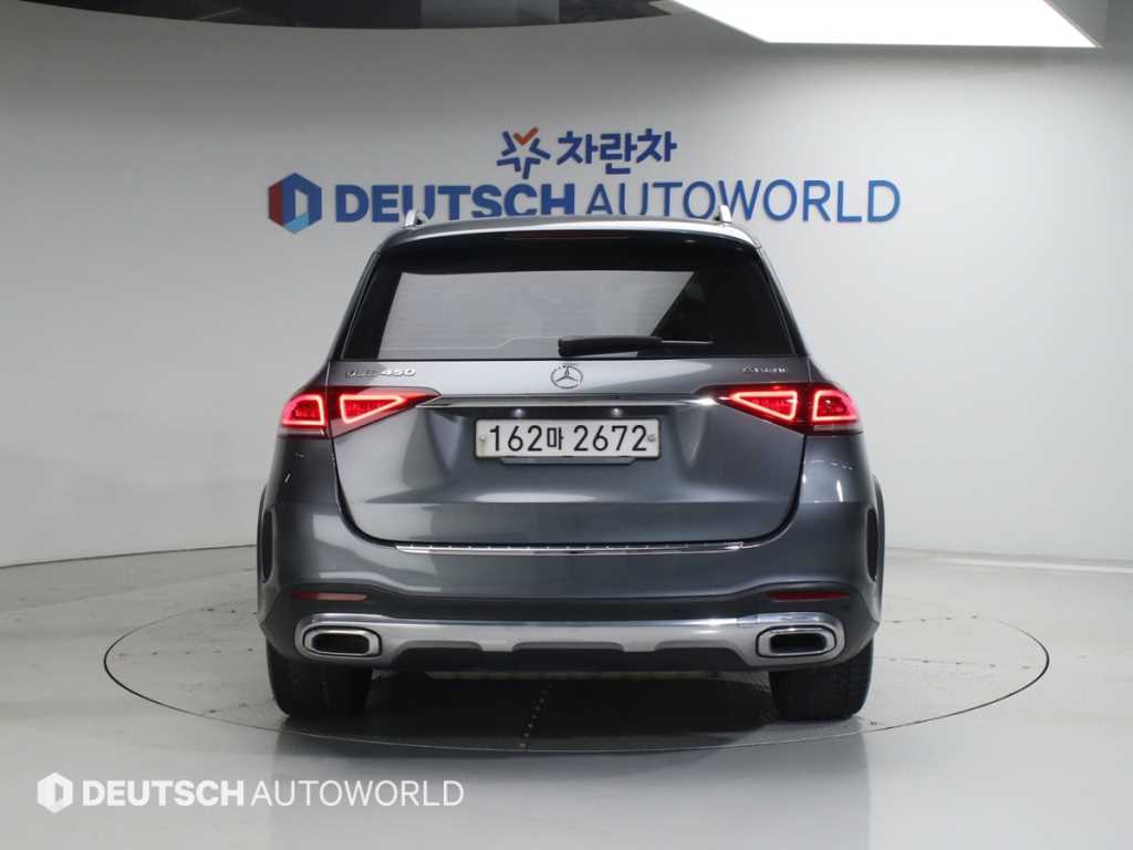 Mercedes Benz GLE Class - Vista 4