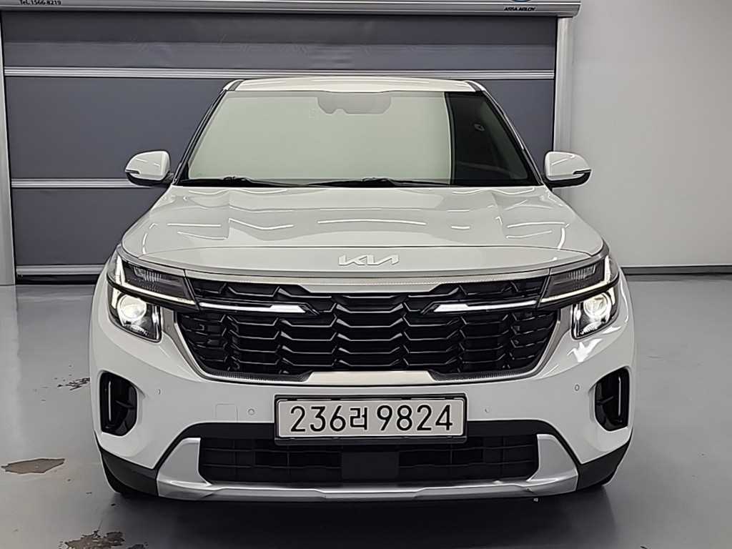 KIA Seltos - Vista 2