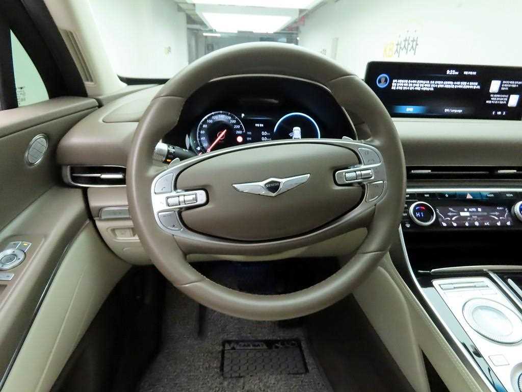 Genesis GV80 - Vista 7