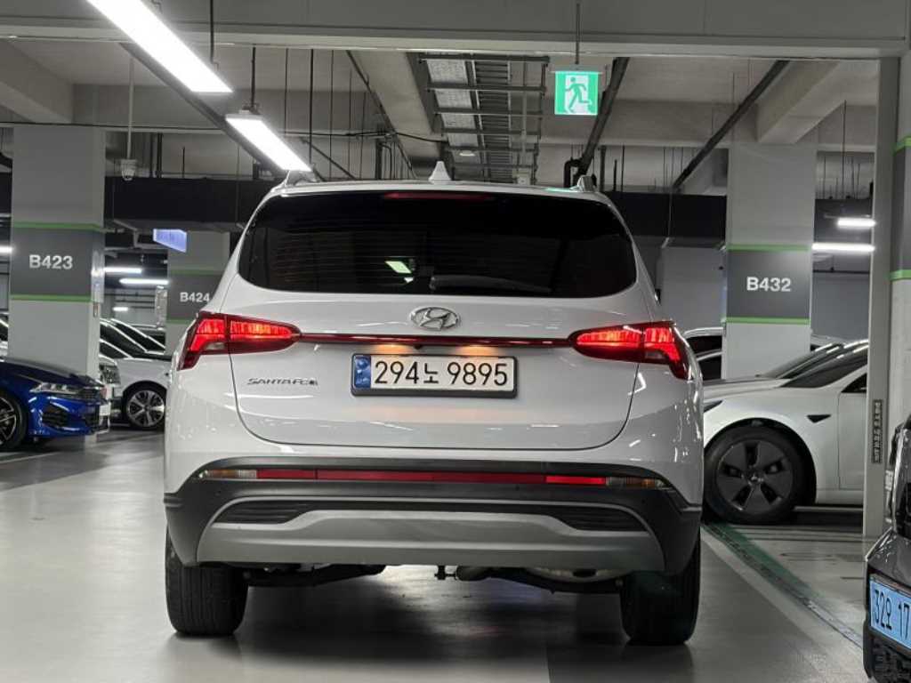 HYUNDAI Santa Fe - Vista 4