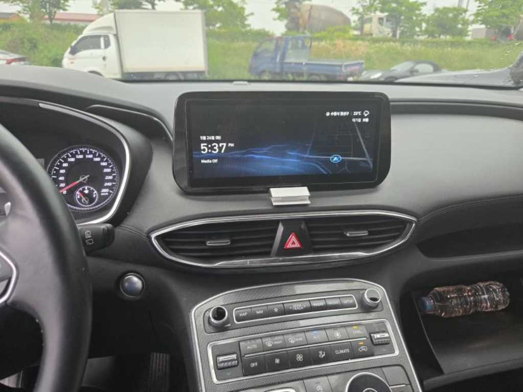 HYUNDAI Santa Fe - Vista 5