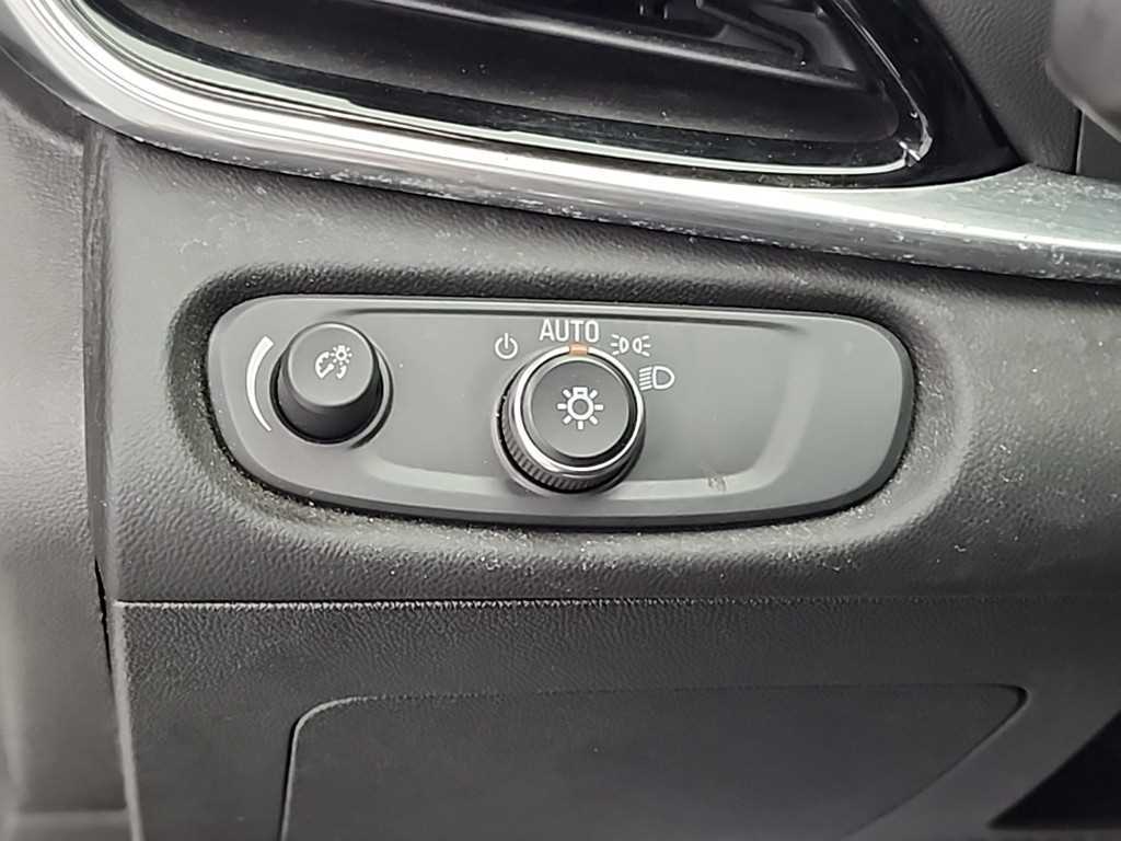 Chevrolet Bolt 2018 Plateado - Importación desde Corea - HF Imports Iquique - Foto 17