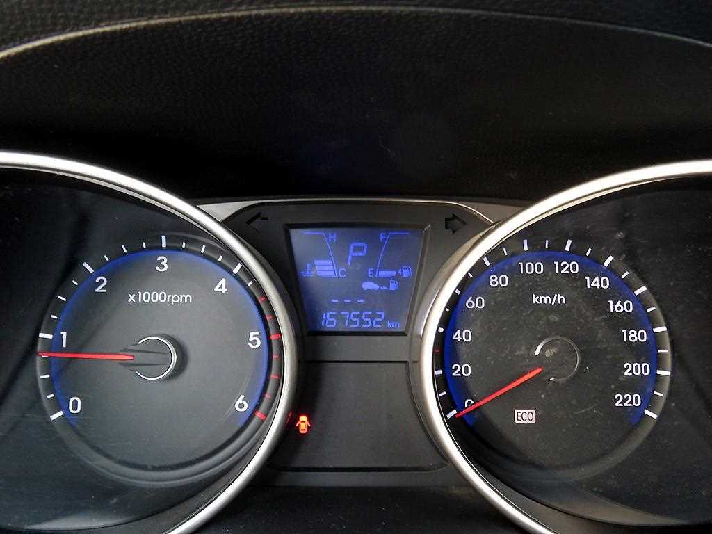 HYUNDAI Tucson 2010 Plateado - Importación desde Corea - HF Imports Iquique - Foto 13