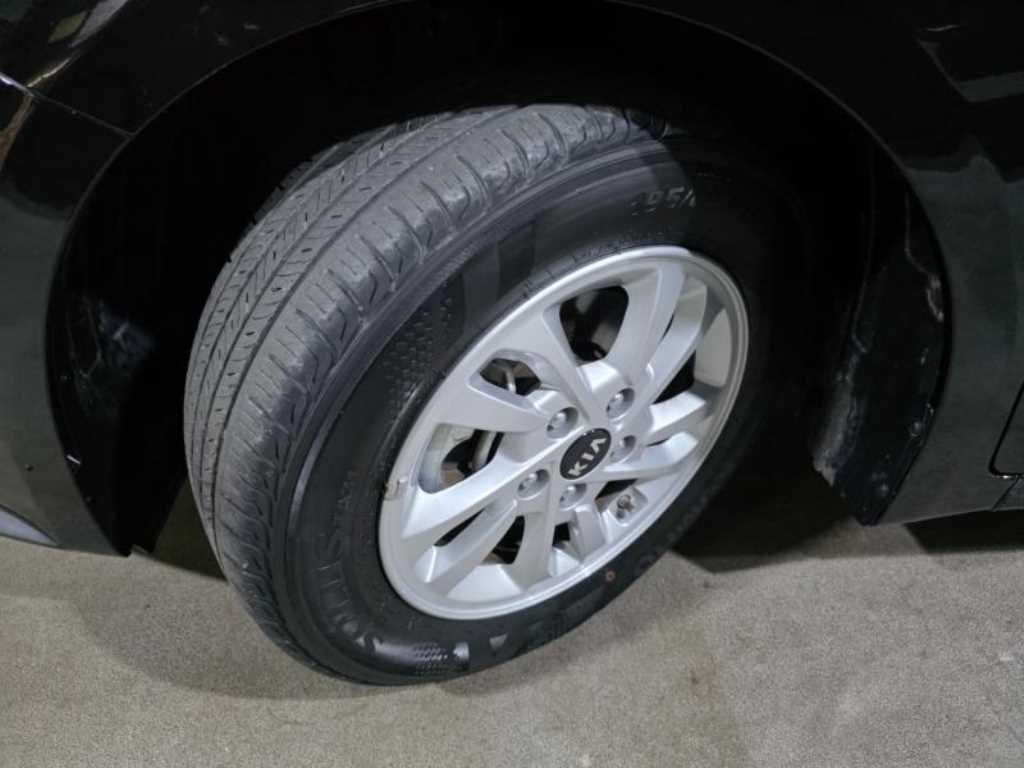 KIA K3 2021 Negro - Importación desde Corea - HF Imports Iquique - Foto 19