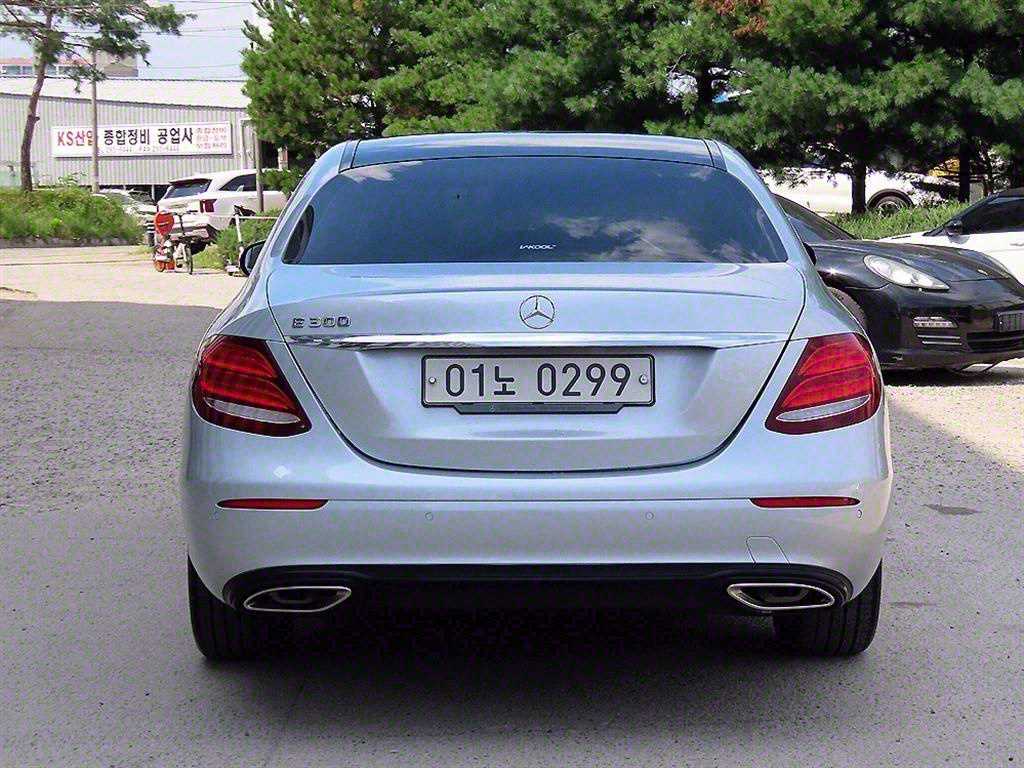 [벤츠]E-클래스 W213 E300 아방가르드 - миниатюра 4