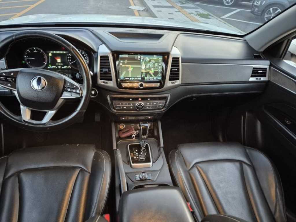 Ssangyong Rexton - Vista 8