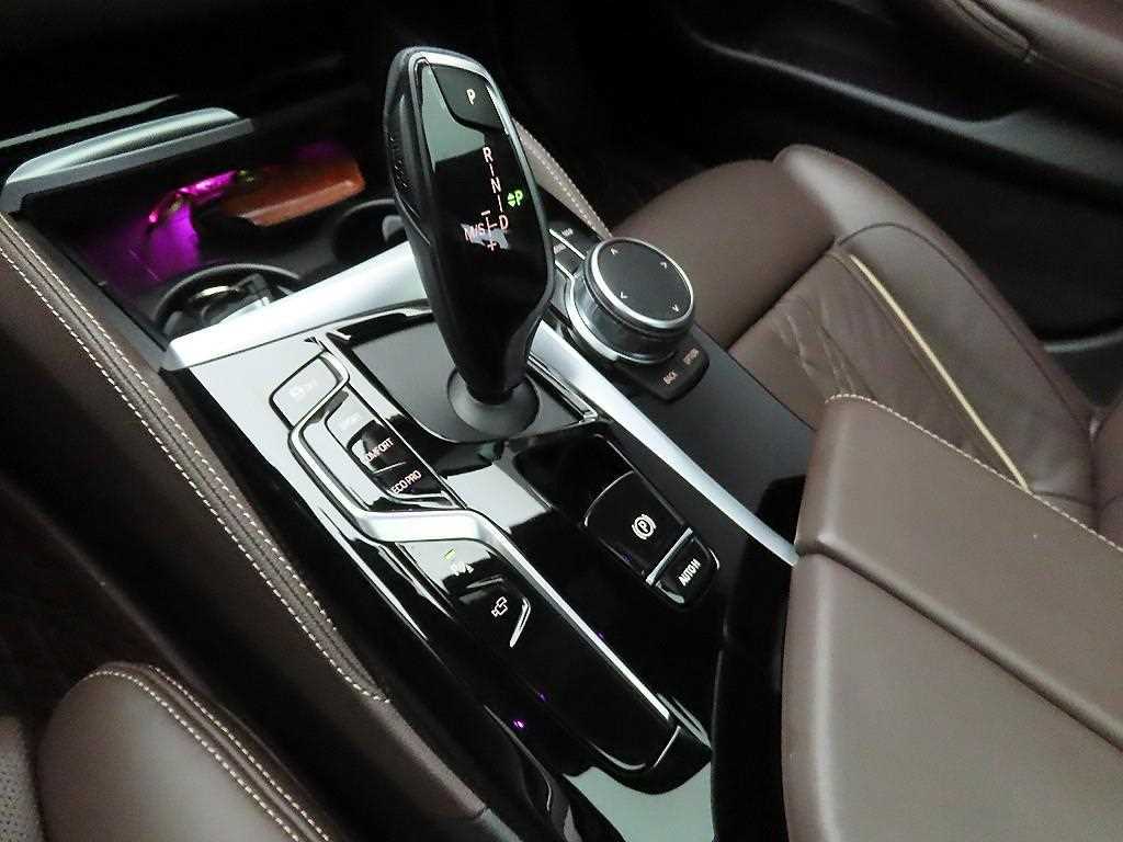 BMW 5 Series - Vista 10