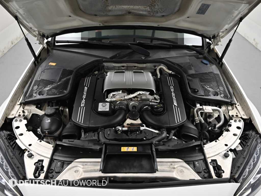 Mercedes Benz C Class - Vista 6