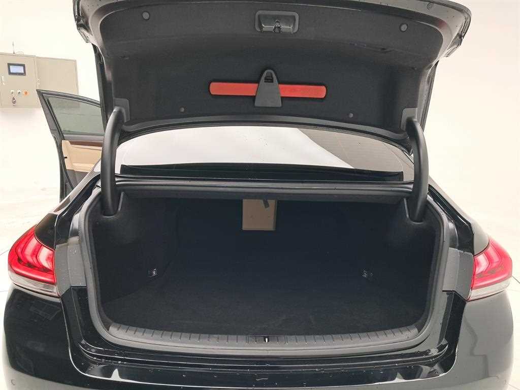 HYUNDAI Genesis 2016 Negro - Importación desde Corea - HF Imports Iquique - Foto 17
