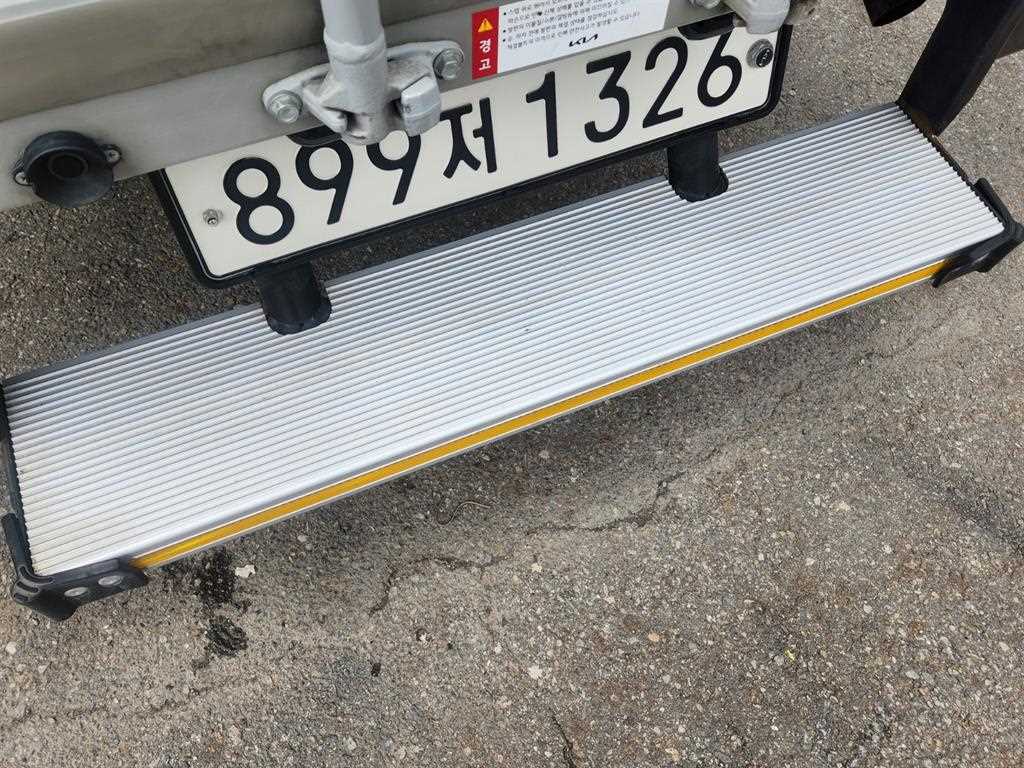 Small Truck Normal Box(High Deck) 2024 Blanco - Importación desde Corea - HF Imports Iquique - Foto 13