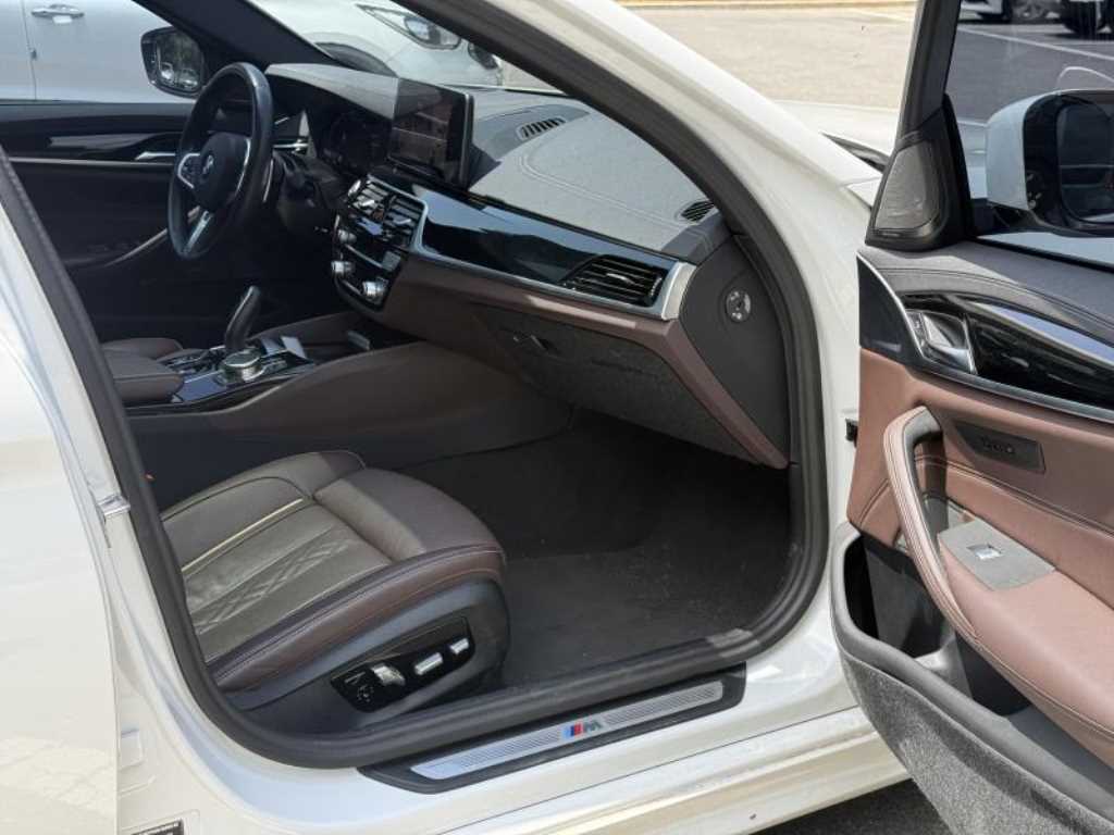 BMW 5 Series 2023 - Importación desde Corea - HF Imports Iquique - Foto 14