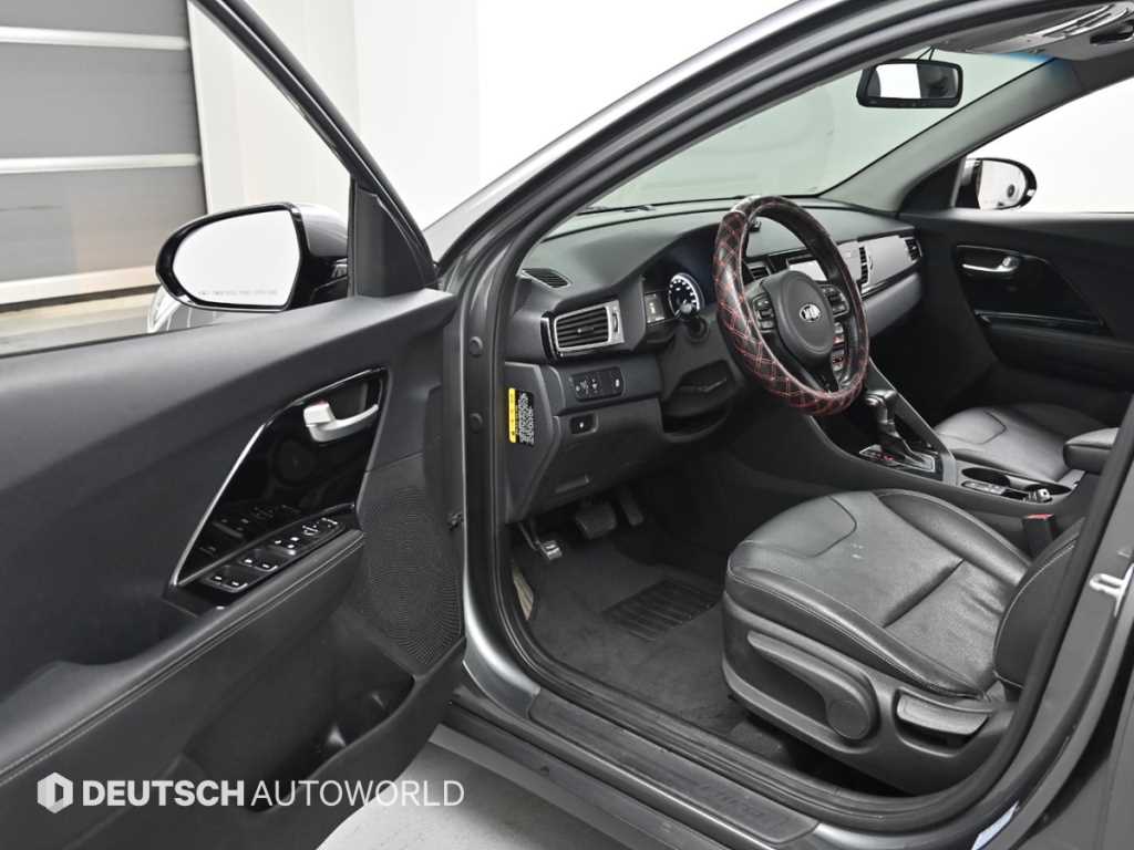 KIA Niro - Vista 11