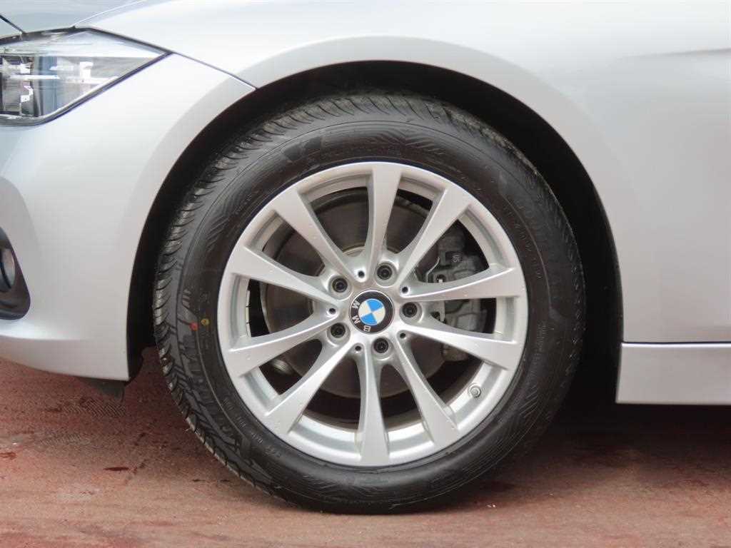 BMW 3 series 2018 Plateado - Importación desde Corea - HF Imports Iquique - Foto 20