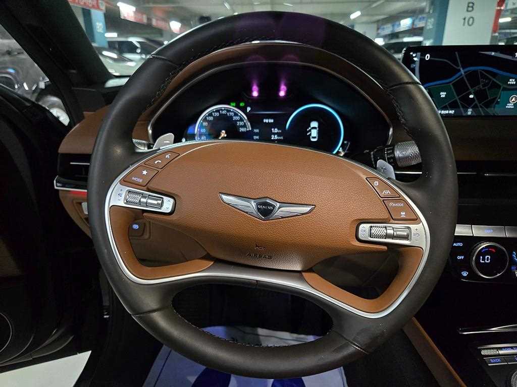 Genesis G80 - Vista 7
