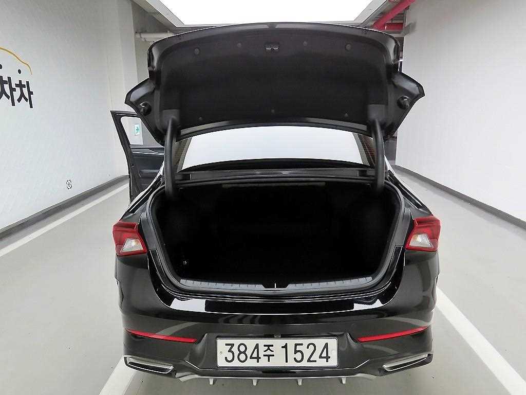 KIA K5 - Vista 5