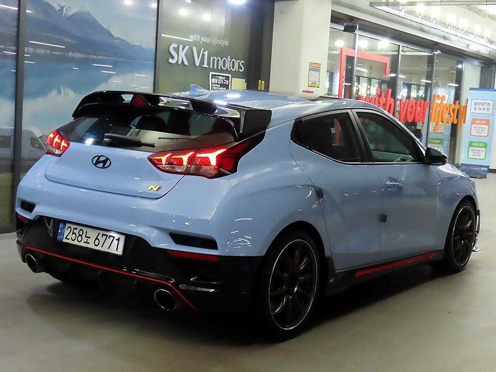 HYUNDAI Veloster - Vista 4