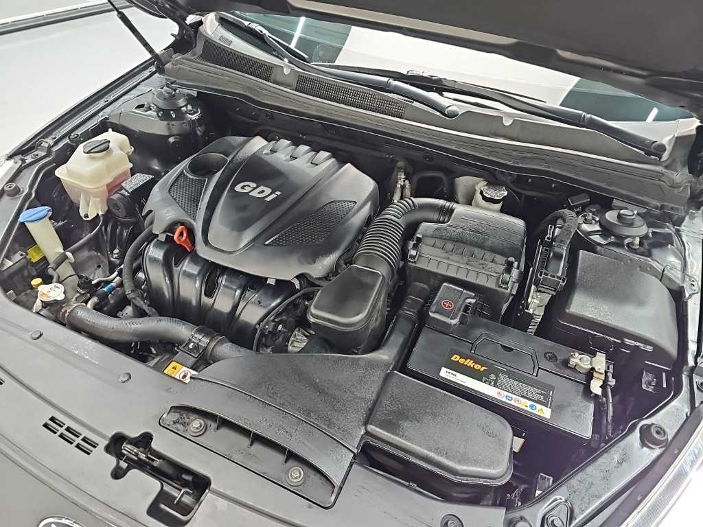 KIA K7 - Vista 5