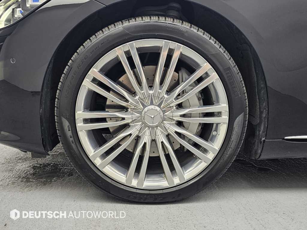 Mercedes Benz S Class - Vista 5
