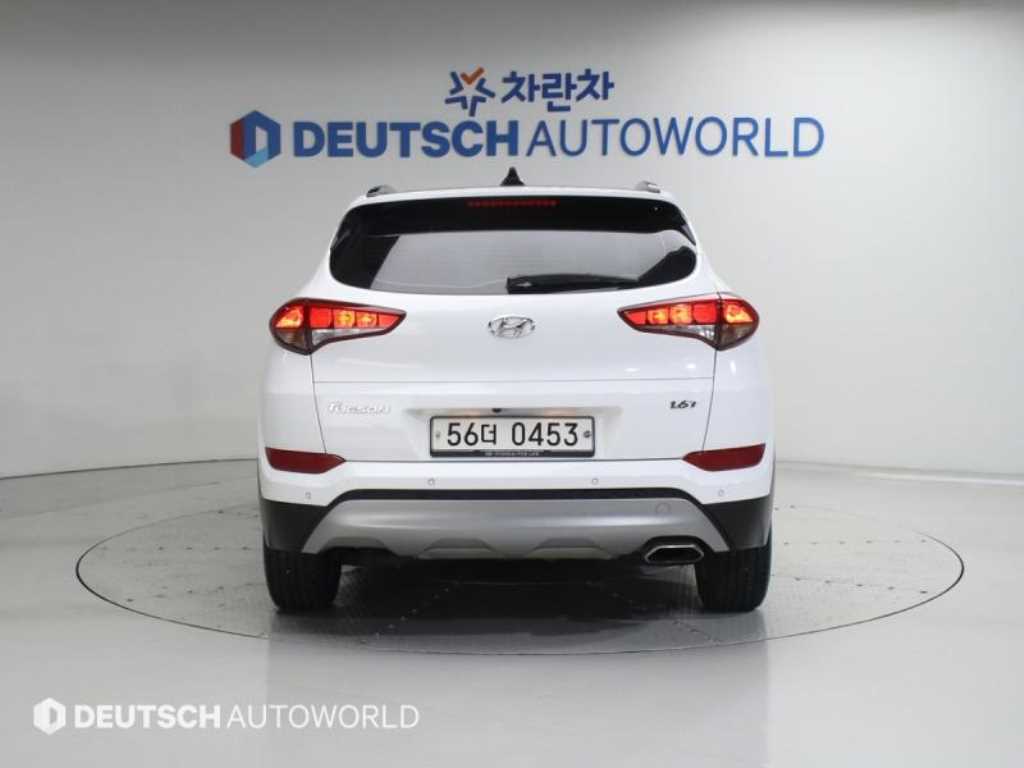 HYUNDAI Tucson - Vista 4