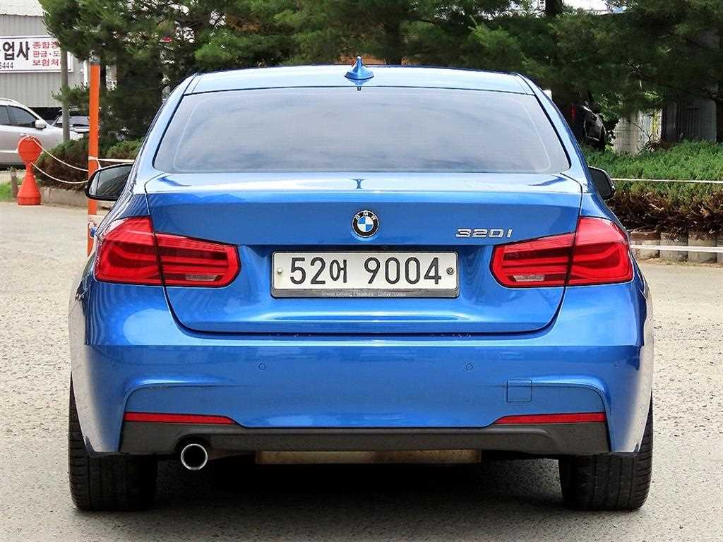 BMW 3 series - Vista 4