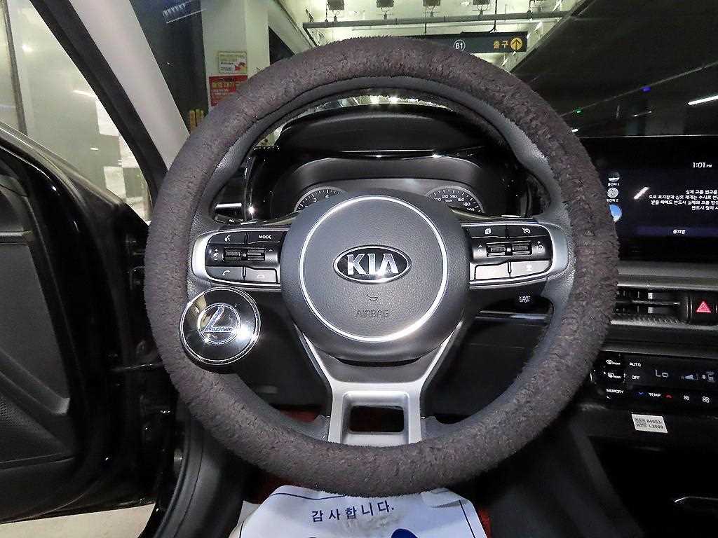 KIA K5 - Vista 8