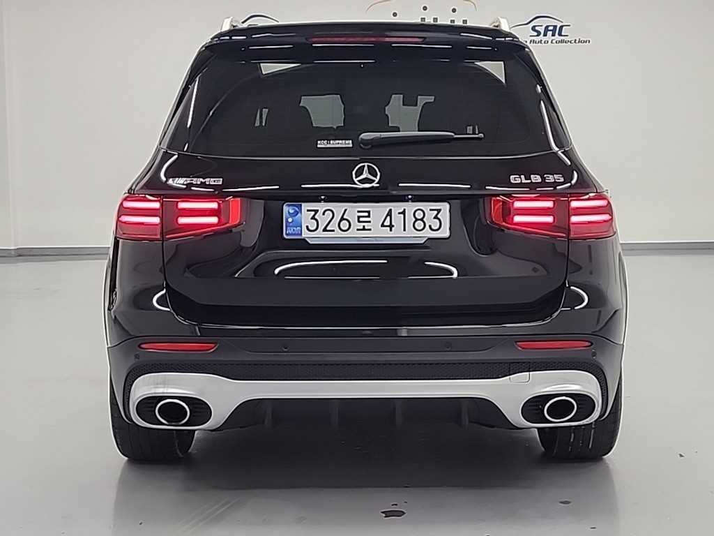 Mercedes Benz GLB Class - Vista 3