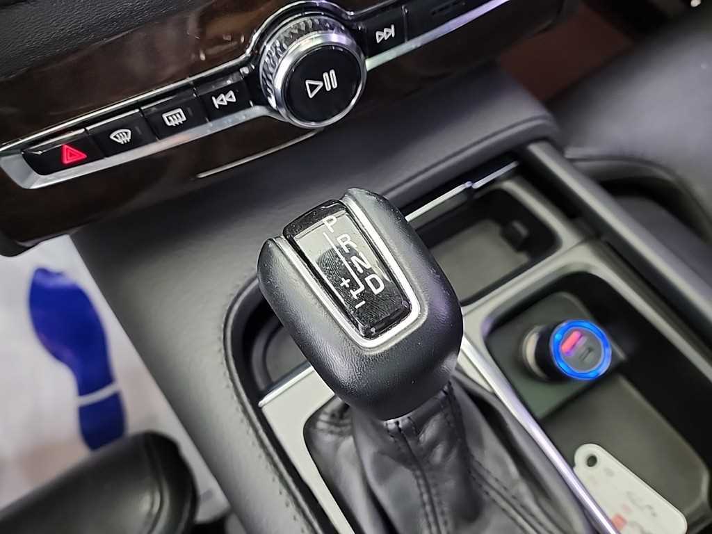 Volvo XC90 - Vista 8