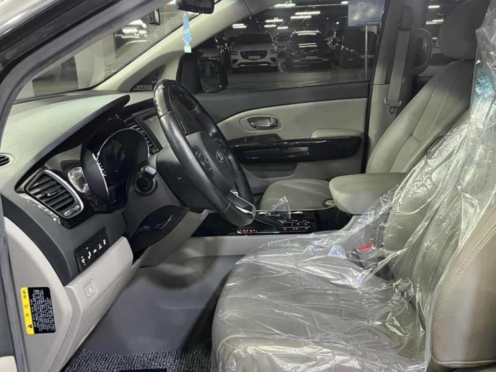KIA Carnival 2019 Gris - Importación desde Corea - HF Imports Iquique - Foto 14