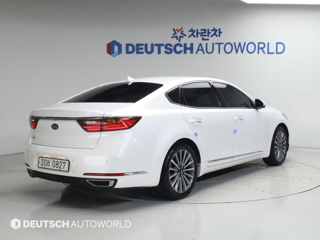 KIA K7 - Vista 2