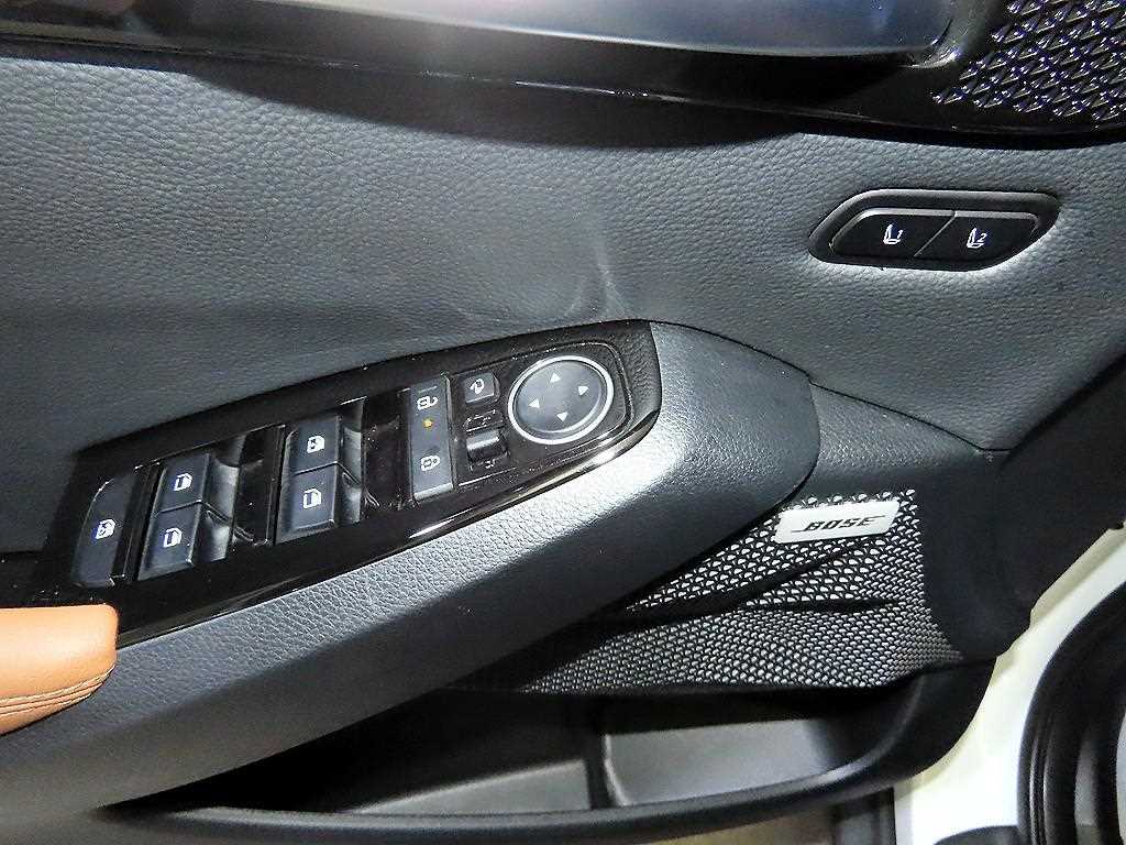 KIA Seltos 2025 Blanco - Importación desde Corea - HF Imports Iquique - Foto 13
