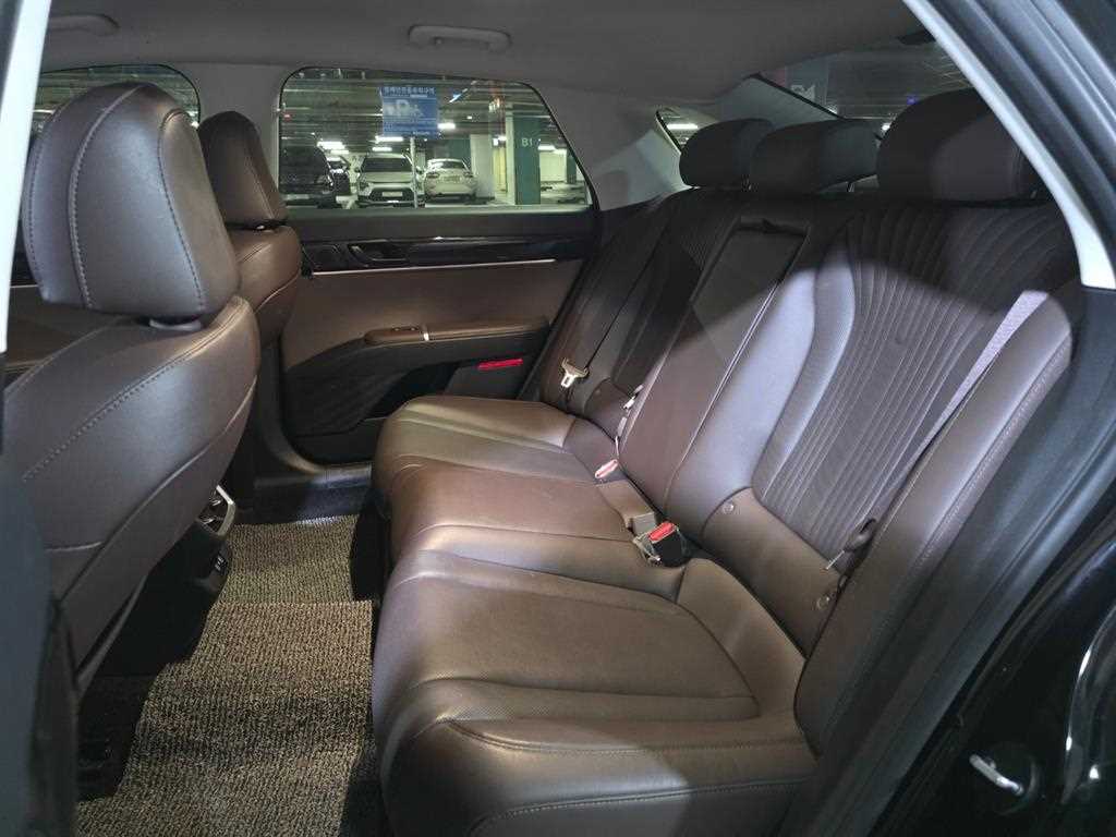 HYUNDAI Grandeur - Vista 6