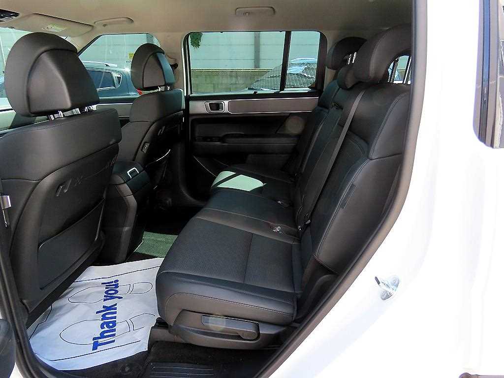 HYUNDAI Santa Fe - Vista 6