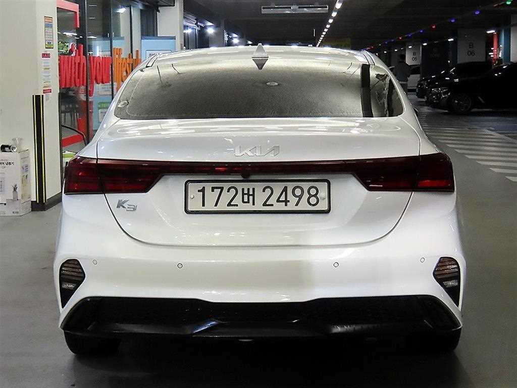 KIA K3 - Vista 5