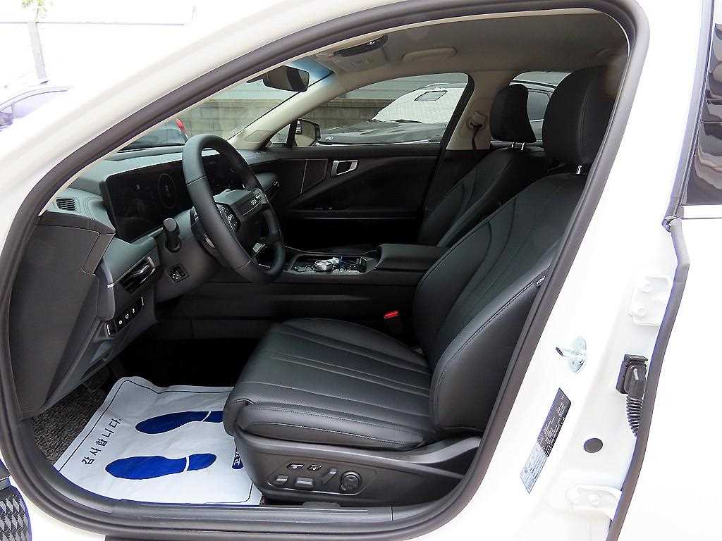 KIA K8 - Vista 5