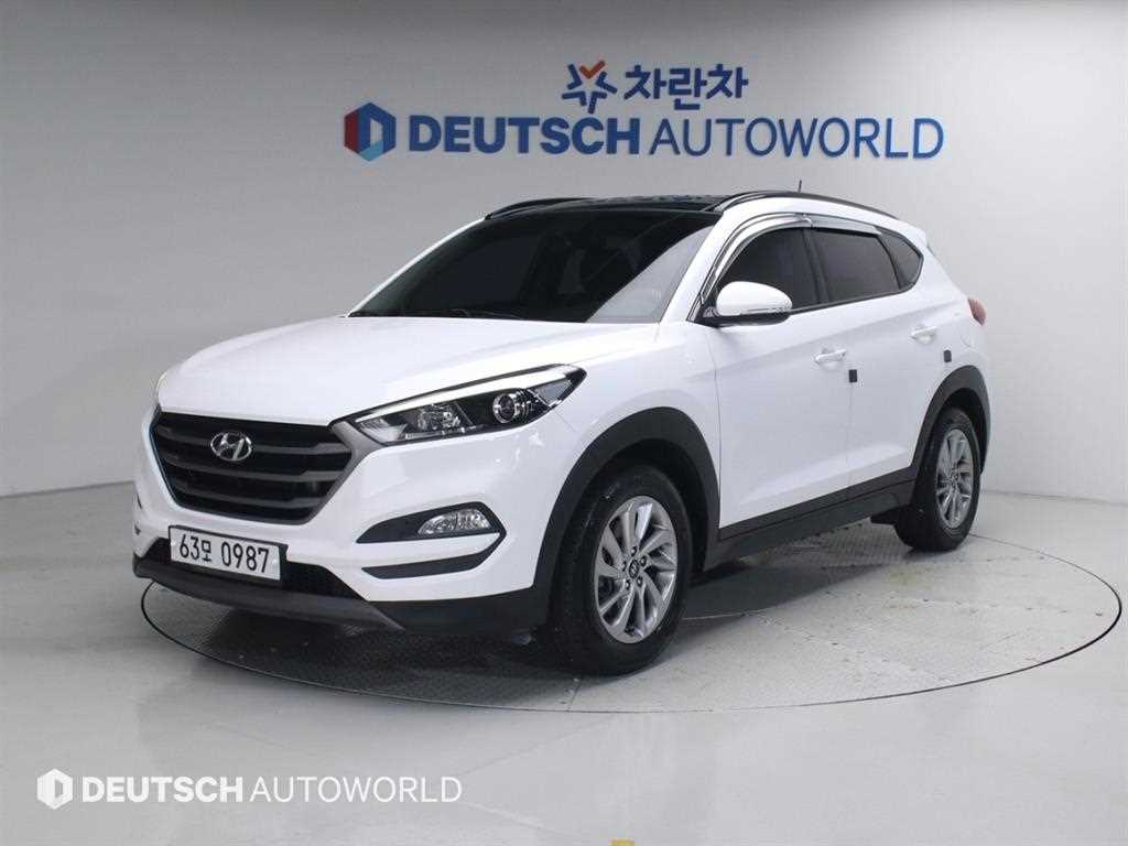 HYUNDAI Tucson 2016 Blanco - Importación desde Corea - HF Imports Iquique - Foto 1