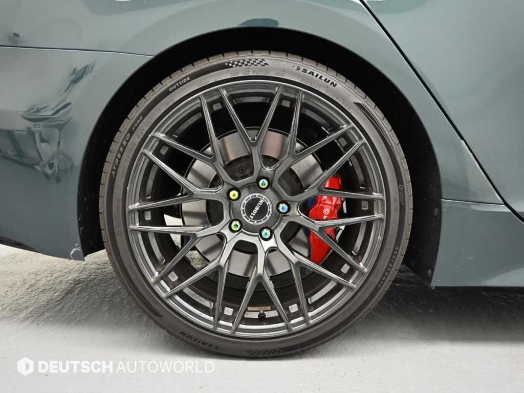 KIA Stinger - Vista 5