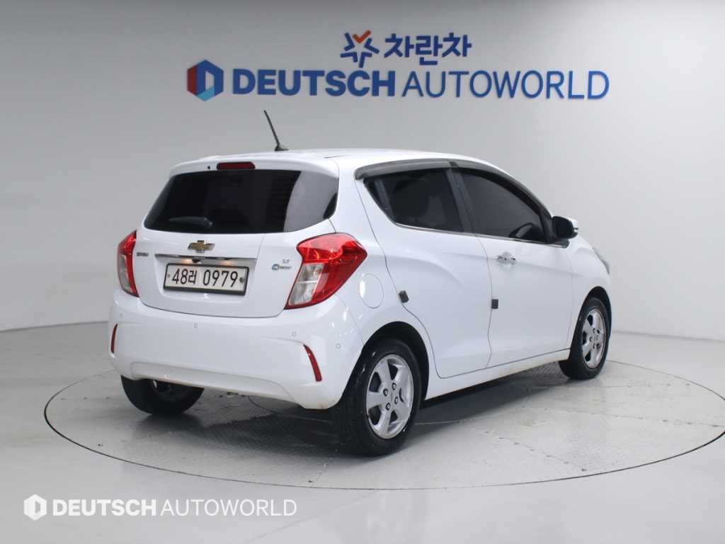 Chevrolet Spark - Vista 2