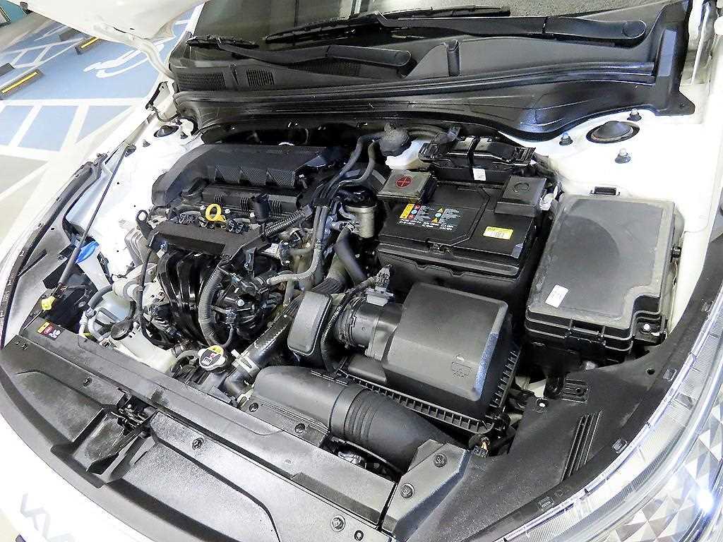 KIA K3 2022 Blanco - Importación desde Corea - HF Imports Iquique - Foto 17